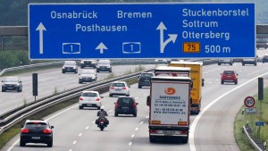 Lastwagen müssen bald noch mehr Maut zahlen