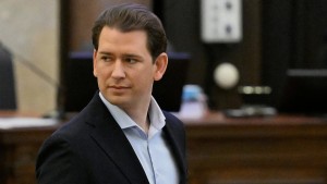 Früherem Kanzler Kurz drohen bis zu drei Jahre Haft