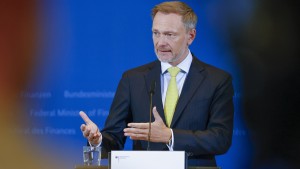 Lindner warnt vor „Persilschein“ für AfD