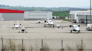 Warum Klimaaktivisten ein Startverbot für Privatflugzeuge wollen