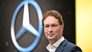 Mercedes hält länger am Verbrenner fest