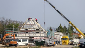 Zahl der Baugenehmigungen sinkt um 20 Prozent