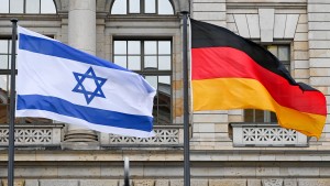 Nach Habeck-Rede: Bedeutet „Staatsräson“ deutsche Truppen für Israel?