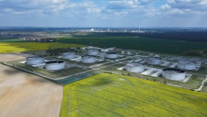 Bundestag debattiert über Enteignung von Rosneft-Raffinerie