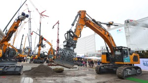 Wenn der Bagger mit dem Rüttler spricht