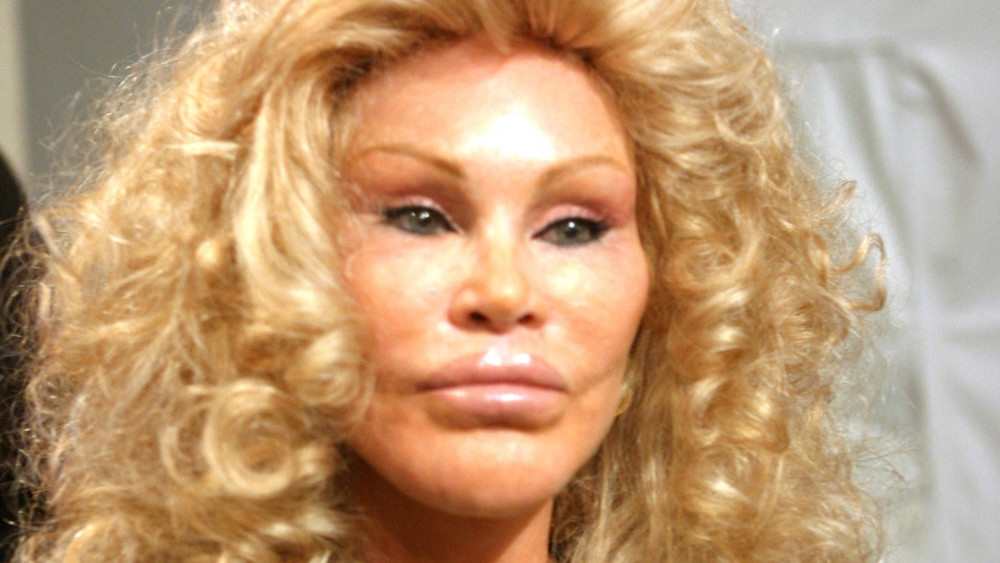 „Katzenfrau“ Jocelyne Wildenstein bei einer Veranstaltung in New York im Jahr 2004