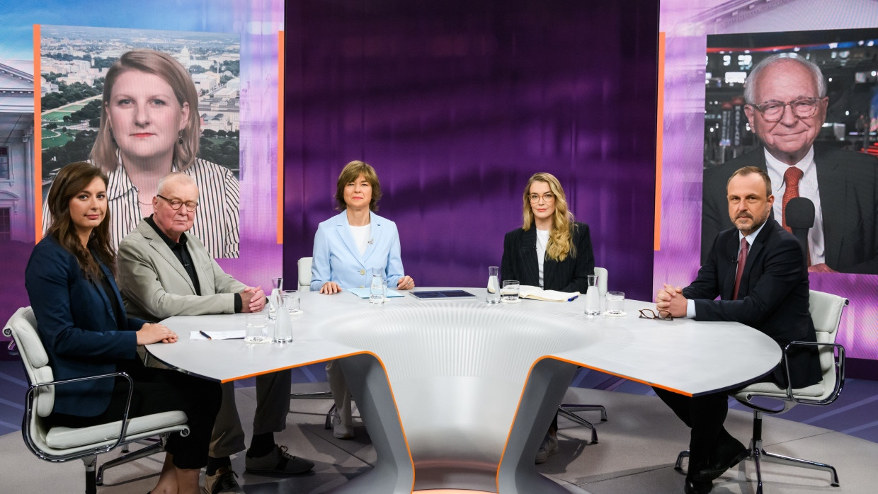 Große Runde bei Maybrit Illner: Katharina Nocun, Ruprecht Polenz, Annika Brockschmidt und Peter R. Neumann. Zugeschaltet: Liana Fix und Wolfgang Ischinger.