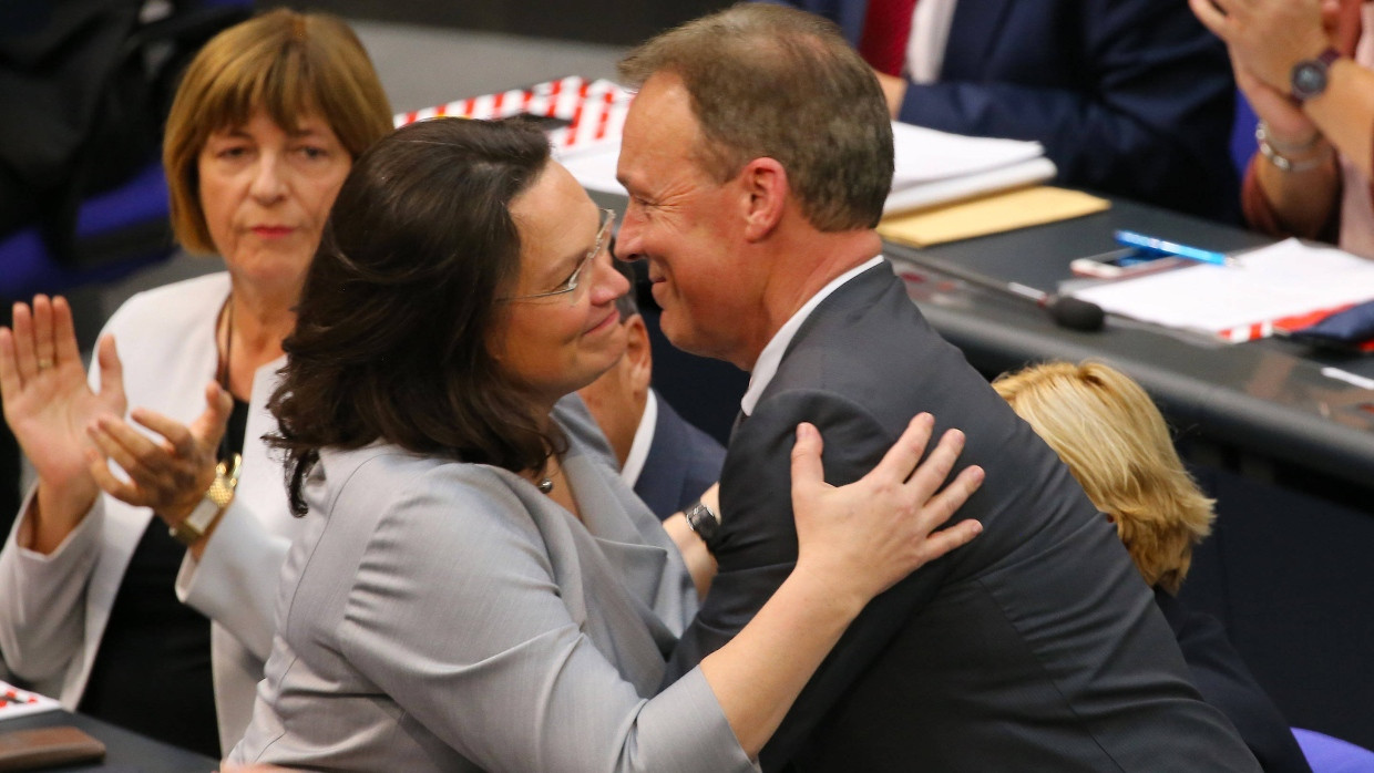 Zwei aus der SPD-Spitze, deren personelle Aufstellung Marco Bülow kritisiert: Andrea Nahles, Vorsitzende der SPD-Bundestagsfraktion, und Thomas Oppermann, Vizepräsident des Bundestages.