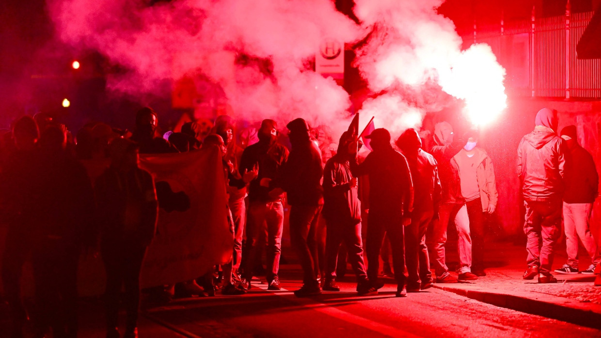 Demonstranten am 5. September in Leipzig-Connewitz