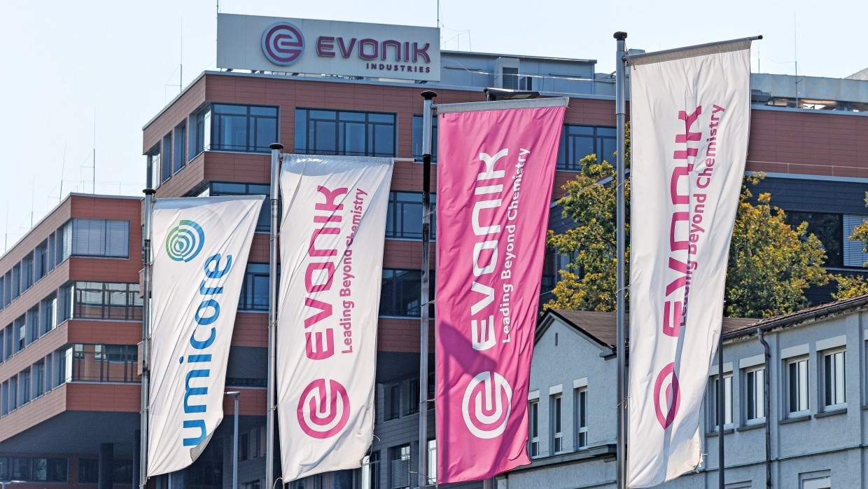 Erbe der Degussa: Das Frankfurter Chemie-Unternehmen ging 2007 in Evonik auf. Der Konzern ist der größte Arbeitgeber im Hanauer Industriepark Wolfgang.