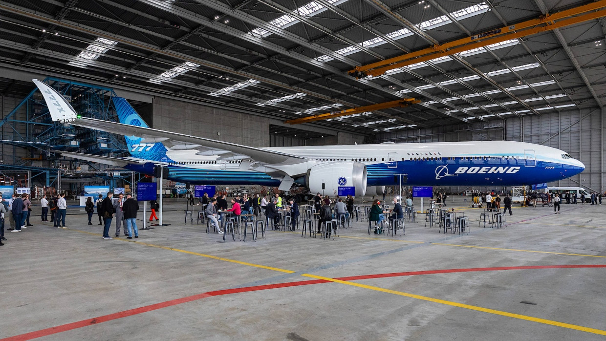 Die Boeing 777-900 ist das längste Passagierflugzeug der Welt und neues Flaggschiff der Lufthansa.