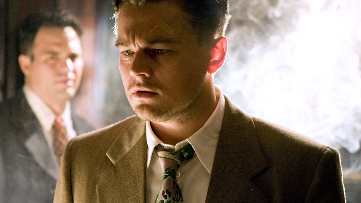 „Shutter Island“ (2010): Leonardo Dicaprio als Edward Daniels, der in einer psychatrischen Klinik ermittelt, bis er sich als Patient darin wiederfindet.