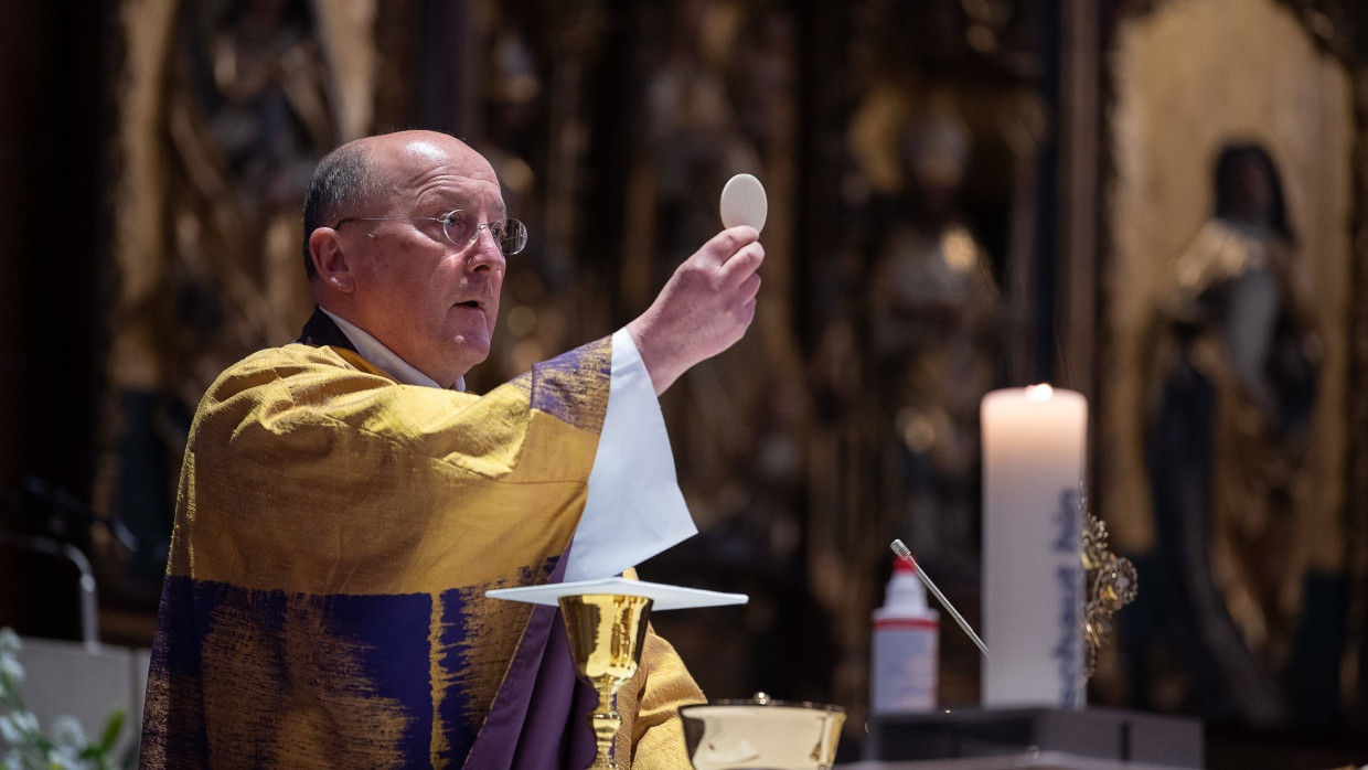 Evangelische und katholische Christen schaffen immer wieder Berührungspunkte, so wie den Ökumenischen Kirchentag.