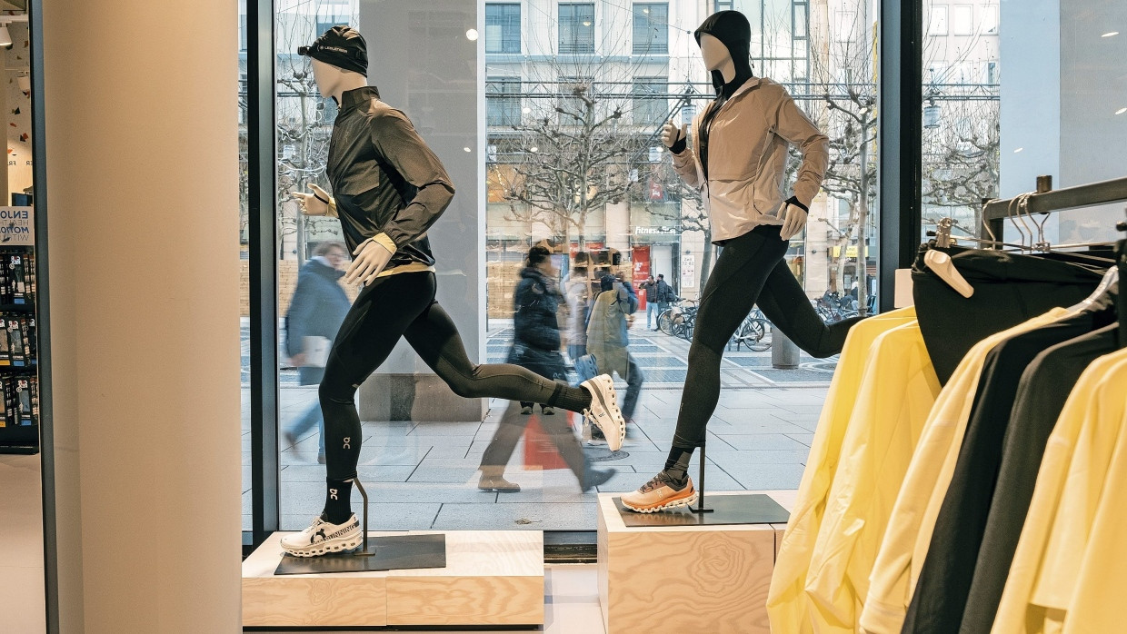 Mit Blick auf die Zeil: die neue Sportscheck-Filiale