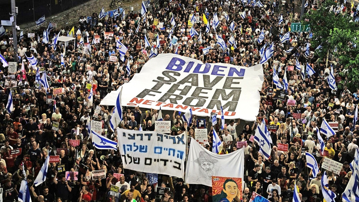 Regierung unter Druck: Proteste gegen Netanjahu  in Tel Aviv