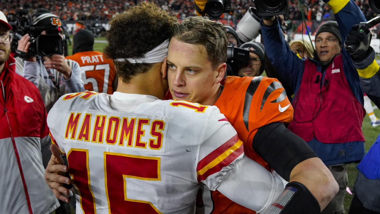 Patrick Mahomes und Joe Burrow, hier 2022