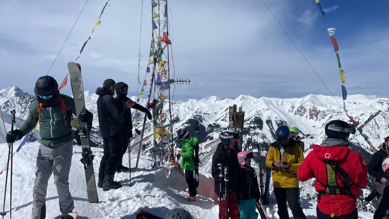 Auf 3777 Meter Höhe: der Gipfel des Highland Peaks.