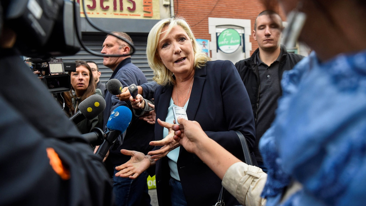 Marine Le Pen ist seit 2011 Parteivorsitzende der rechtsextremen Partei Rassemblement National