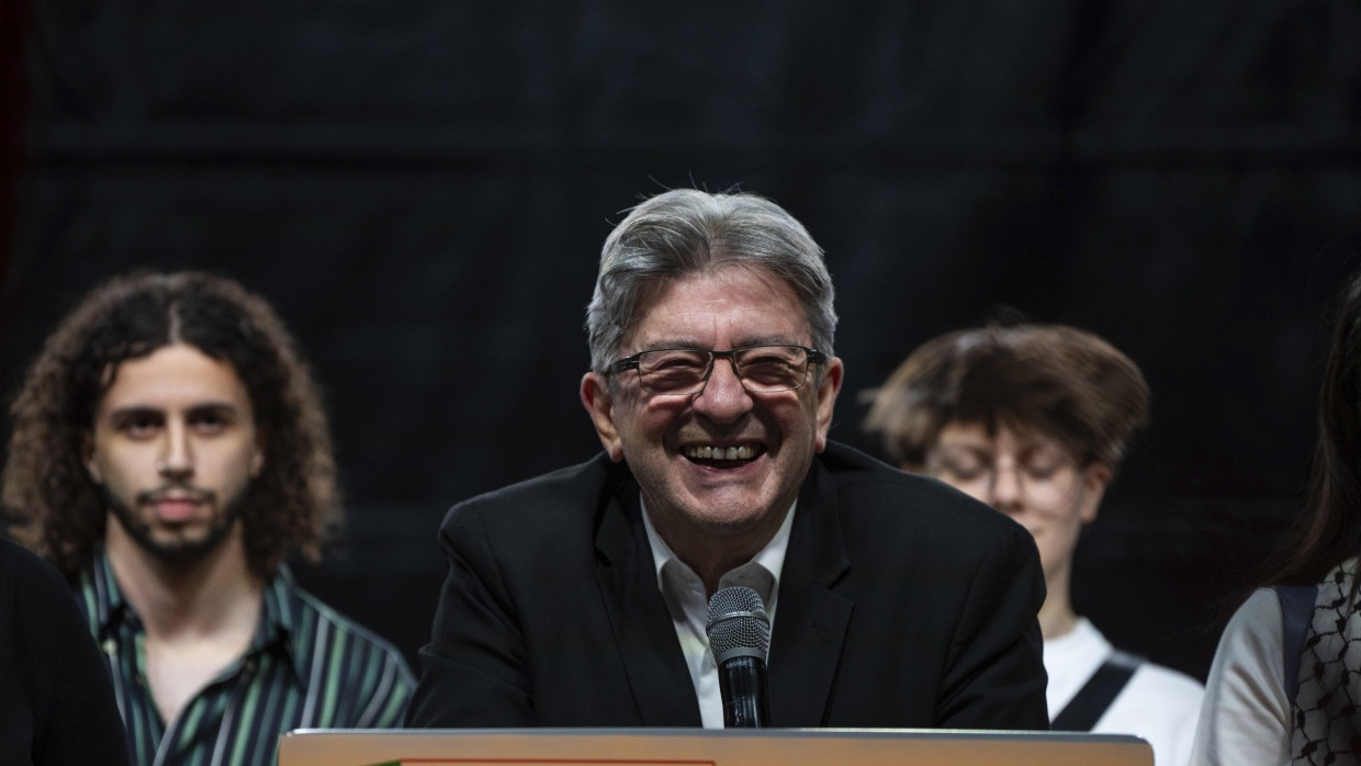 Hat gut lachen: Der Anführer der französischen Linksfront Jean-Luc Melenchon dürfte eine absolute Mehrheit für Marine Le Pens Rassemblement National verhindern.