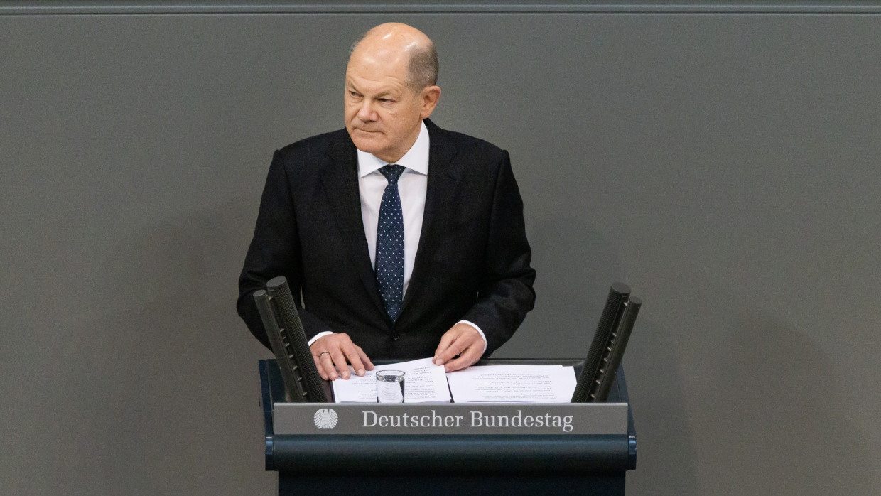 Bundeskanzler Olaf Scholz am 28. November 2023 im Bundestag