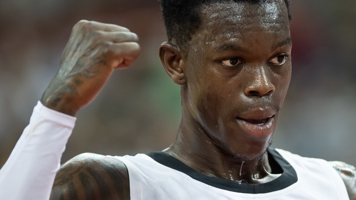 Wo läuft Nationalspieler Dennis Schröder in Zukunft auf?