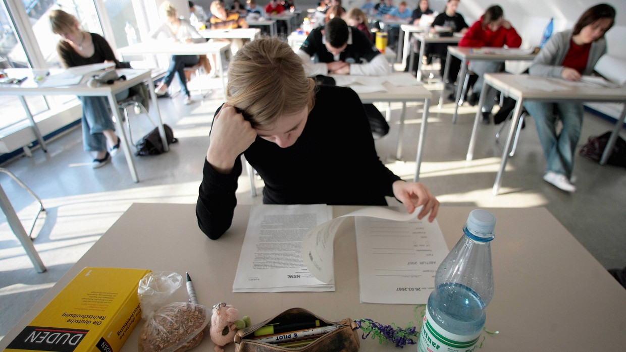 Zentralabitur in Nordrhein-Westfalen – anderer Standard als in Bayern oder Bremen.