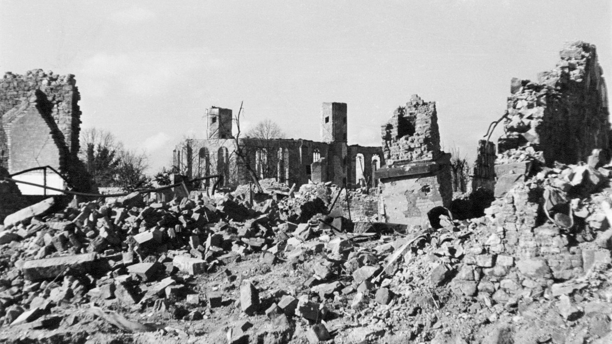 Hanau nach dem Luftangriff vom 19. März 1945