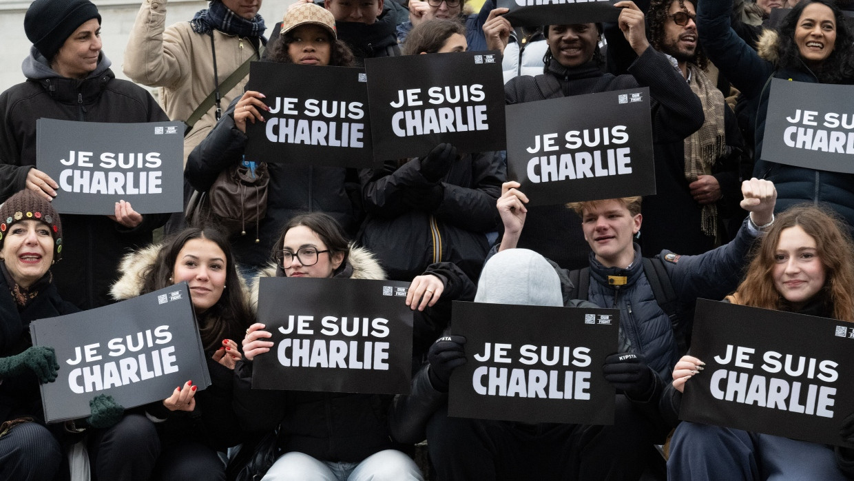 Gedenken an die Terroranschläge auf die Redaktion der französischen Satirezeitschrift Charlie Hebdo vor zehn Jahren am 7. Januar 2025 in London