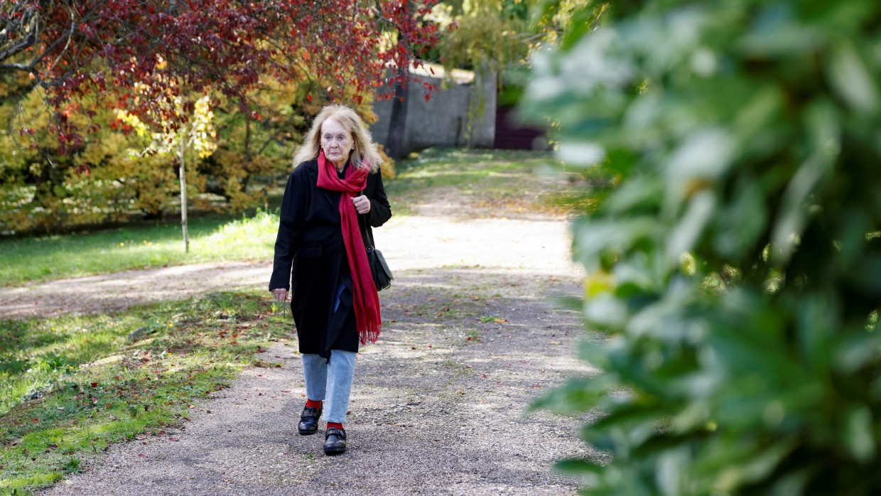 Annie Ernaux am Tag der diesjährigen Nobelpreisbekanntgabe