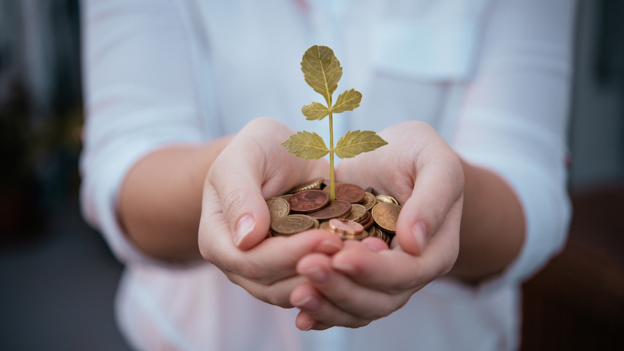 Glück allein hilft nicht beim Investieren – schadet aber auch nicht.