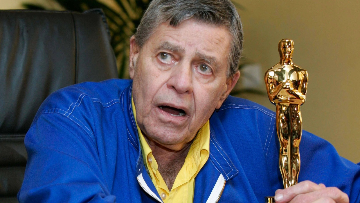 Im Jahr 2009 erhielt Jerry Lewis einen Ehrenoscar für besondere humanitäre Verdienste im Sinne der Filmindustrie: der Komiker im Mai des Jahres in Cannes.