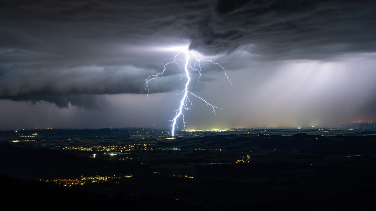 In Oberbayern drohen schwere Gewitter.