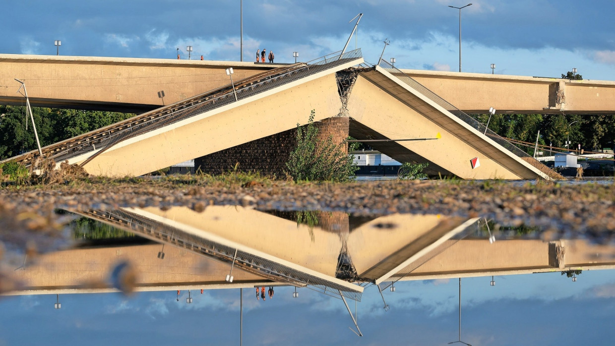 Die Carola-Brücke in Dresden wurde zum Symbol für die marode Infrastruktur.