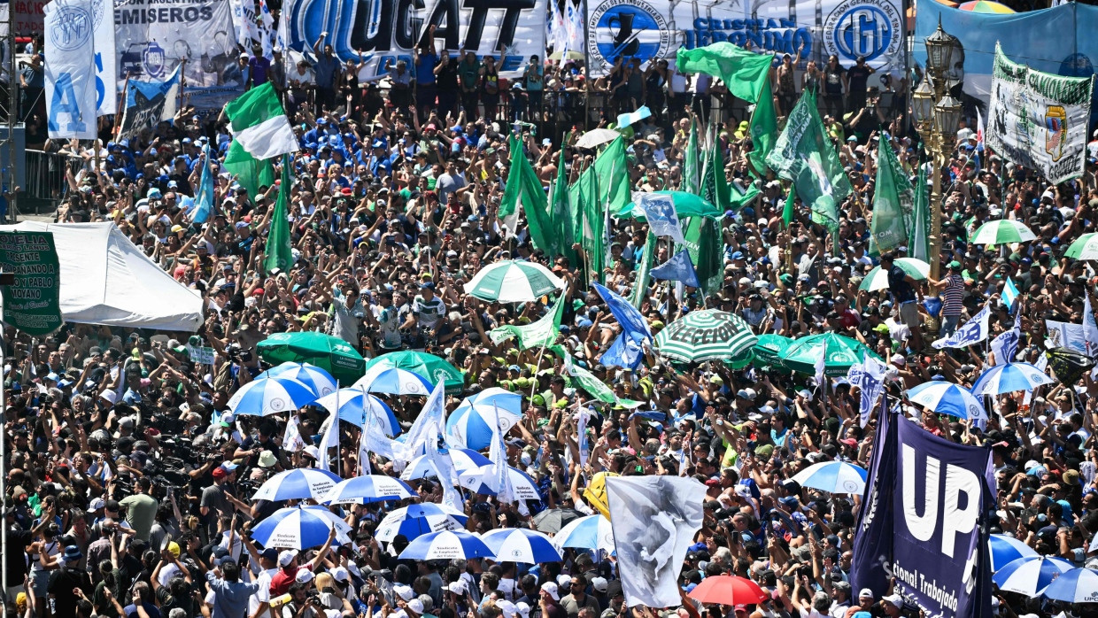 Die Polizei sprach von 100.000 Teilnehmern bei den Demonstrationen in Buenos Aires, die Veranstalter von 600.000.