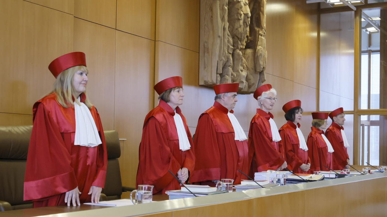 Die Richter des des Zweiten Senats des Bundesverfassungsgerichts am Dienstag in Karlsruhe