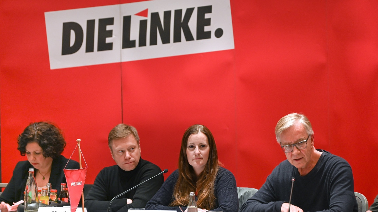 Amira Mohamed Ali, Martin Schirdewan, Janine Wissler und Dietmar Bartsch (v.l.)