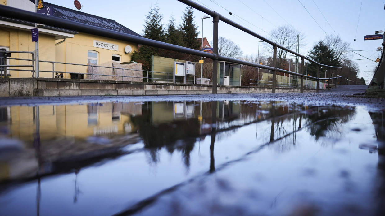 Der Bahnhof von Brokstedt ein Jahr nach der Tat