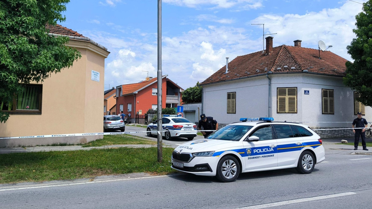 Polizei am Altersheim in Daruvar