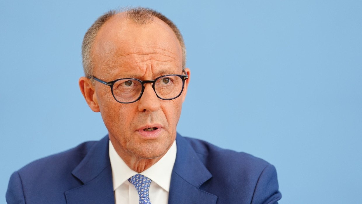 Friedrich Merz, CDU-Bundesvorsitzender und Unionsfraktionsvorsitzender, auf der Pressekonferenz nach dem Treffen mit Bundeskanzler Scholz