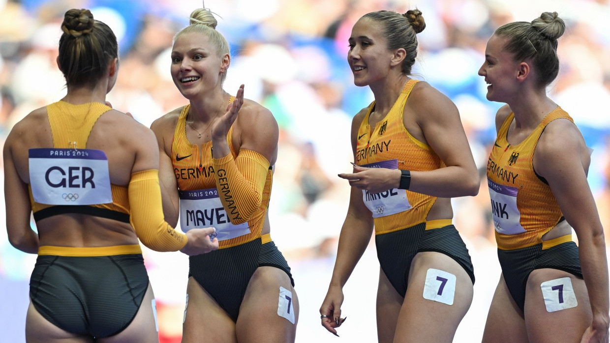 Deutschlands 4x100-Meter-Staffel: Gina Lückenkemper, Lisa Mayer, Rebekka Haase und Sophie Junk (von links nach rechts)