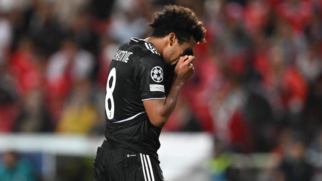 Weston McKennie von Juventus Turin mag gar nicht mehr hinschauen.