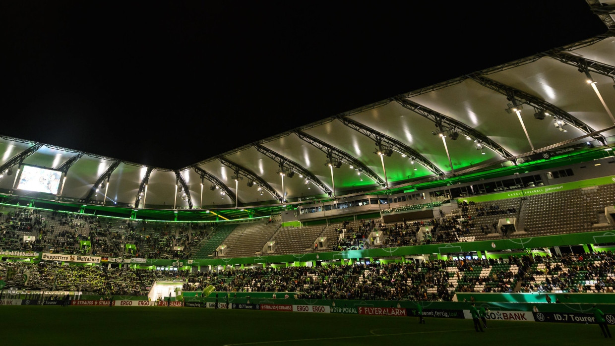 Beim DFB-Pokalspiel gegen Hoffenheim gab es viele leere Plätze im Wolfsburger Stadion.