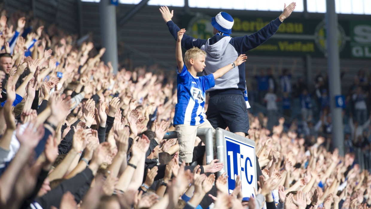 Ein Klub, der Groß und Klein bewegt: Beim 1. FC Magdeburg ist so viel Optimismus im Spiel wie schon lange nicht.