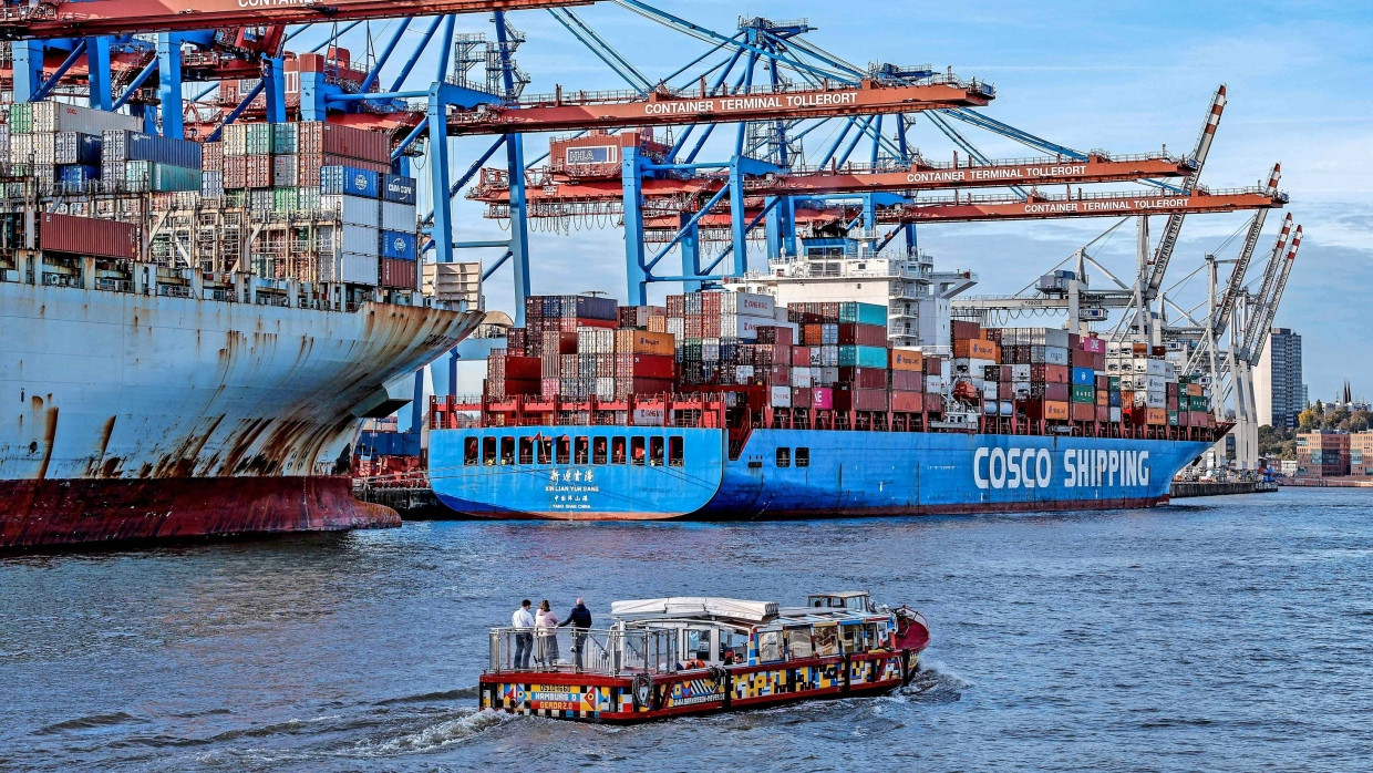 Containerterminal Tollerort: An dieser Anlage im Hamburger Hafen soll sich die chinesische Reederei Cosco beteiligen dürfen. Zu viel Einfluss werde China nicht bekommen, sagt der Bundeskanzler.