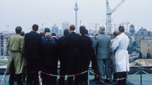 Aussicht auf gebaute Verzagtheit: Harald Hauswald fotografierte 1994 die Baustelle am Potsdamer Platz