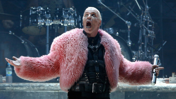 Trotz aller Anschuldigungen füllt seine Band Stadien: Rammstein-Frontmann Till Lindemann