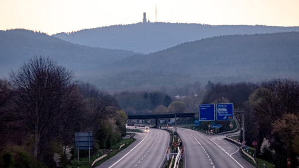 Autobahn in Oberursel: Bei den Koalitionspartnern herrscht Uneinigkeit über Ausbau der A5.