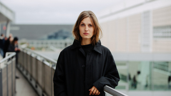 Charlotte Gneuß im Jahr 2023 auf der Frankfurter Buchmesse