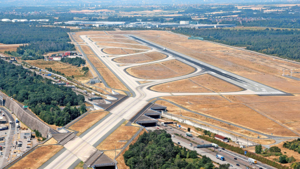 Zweischneidig: Die Landebahn Nordwest hat mehr Kapazität gebracht, aber auch mehr Fluglärm.