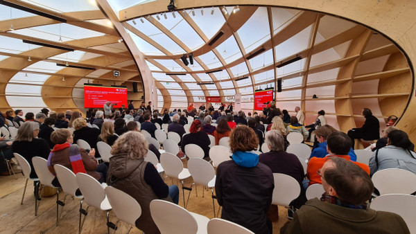 Das ist PEN Berlin in seinen guten Momenten: Aus der Frankfurter Buchmesse ließ die Vereinigung über das Thema „Hoffnung für Russland“ debattieren.